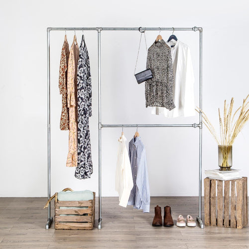 RAW58 Alma tøjstativ i sølv Tøjstativ RAW58 215x116 cm Sølv