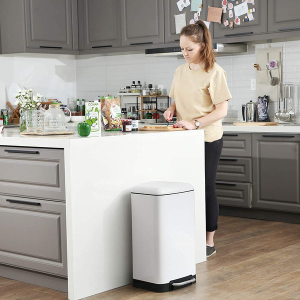 Pedal Bin 30 L metal Kitchen Dustbin Soft Close Lid Non-slip base White LTB01W RAW58.dk