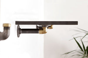 RAW58 Ella hyldeknægt i sort med hylde - Dybde 30 cm. Ophæng RAW58